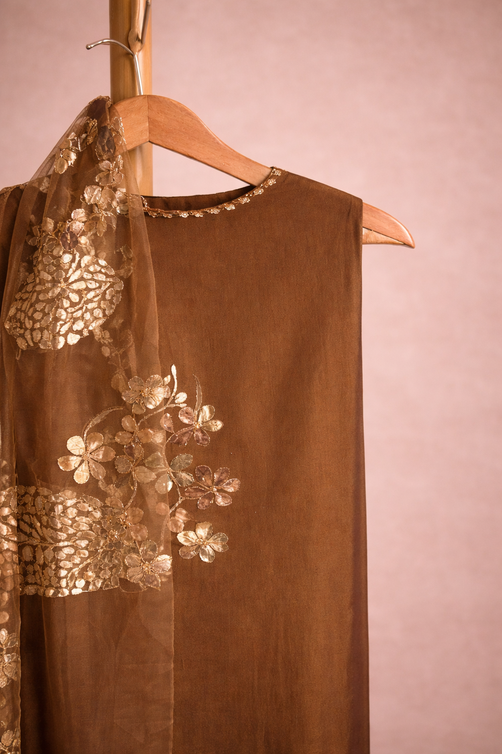 EMBOSSED WORK CINNAMON UNSTICHED SUIT SET