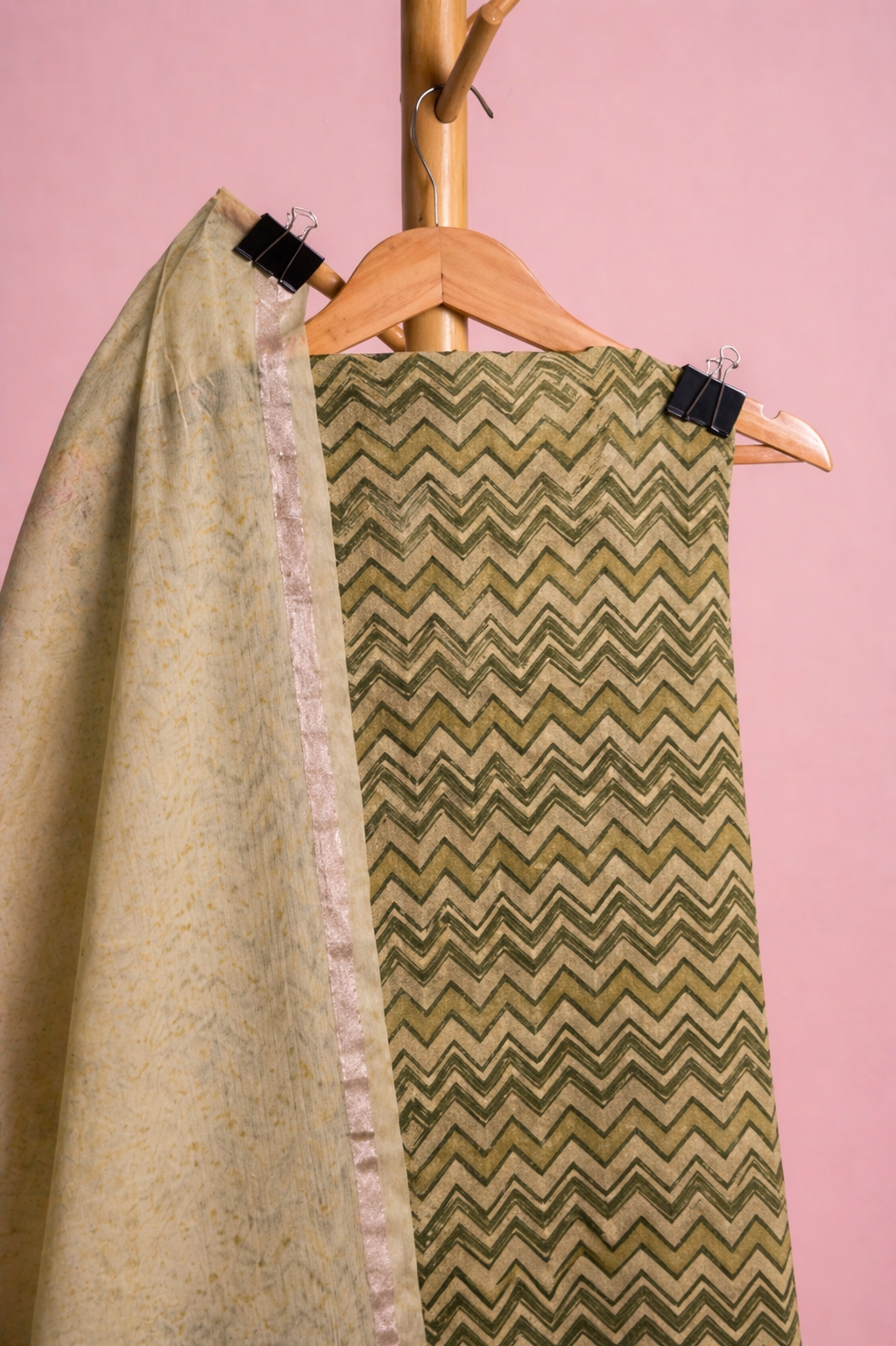 PASTEL GREEN UNSTICHED SUIT SET