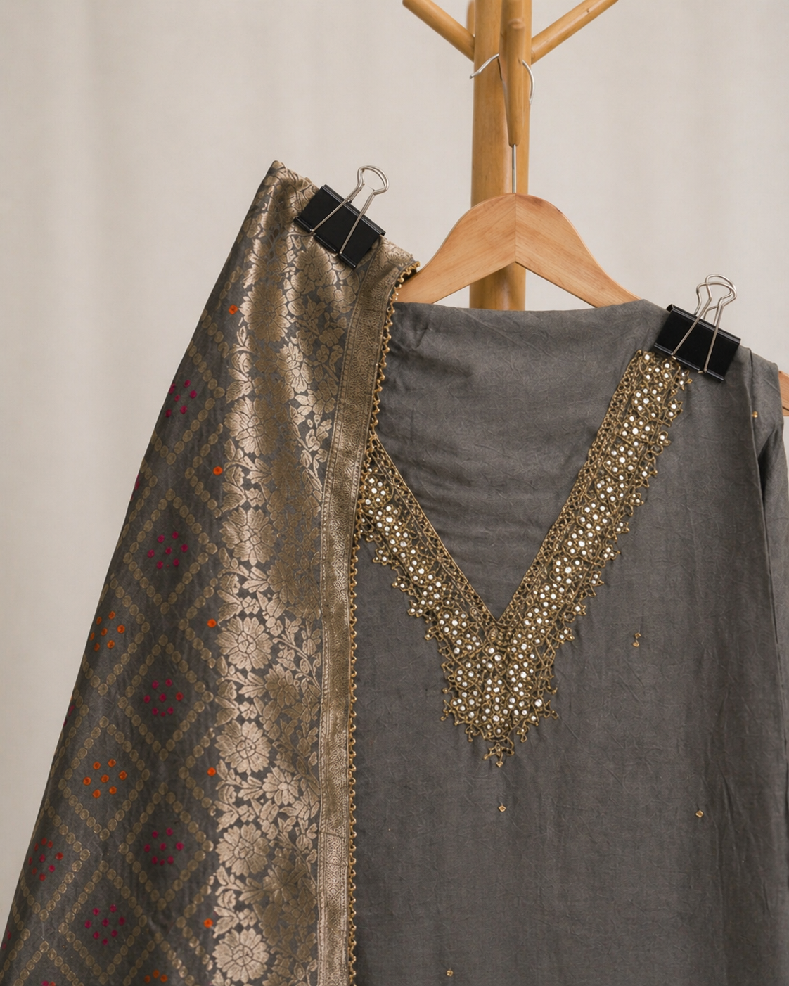 GREY HANDWORK SILK UNSTCIHED SUIT SET