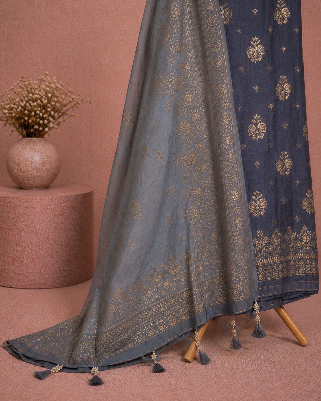 GREY BANARSI SILK UNSTICHED SUIT SET