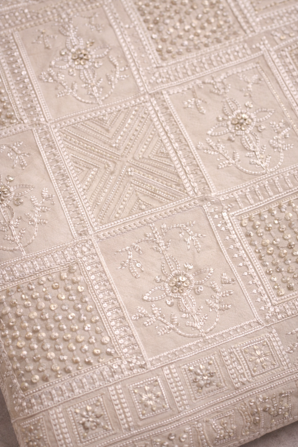 CREAM UNSTICHED SUIT SET