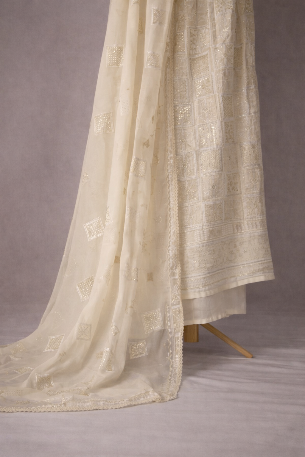 CREAM UNSTICHED SUIT SET
